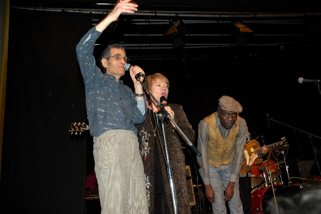 min 2006 04 09 parisxiv 271